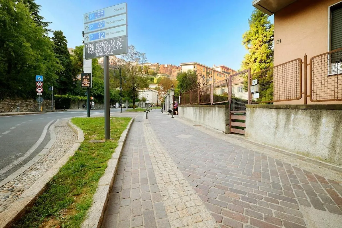 Apartment 100M Dalla Funicolare Di Citta Alta- 10 Ospiti Bergamo